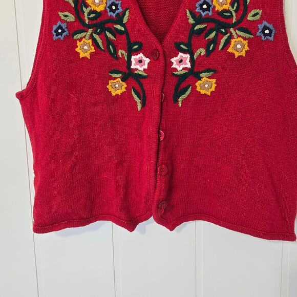 Vintage Sweater Vest Pronto Gold Floral Embroidered Red Knit Buttons L - Picture 8 of 8